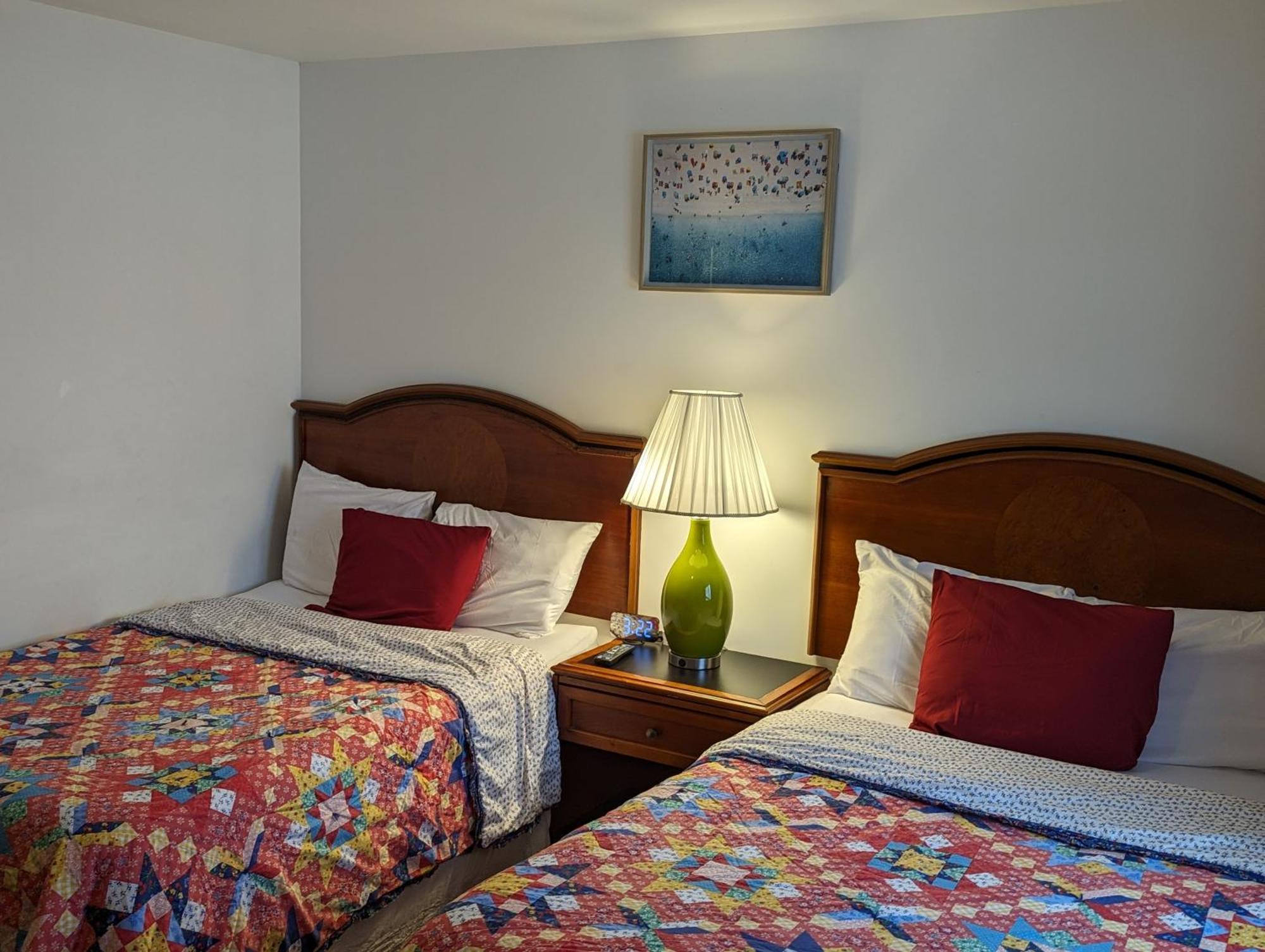 Apple And Cooperstown Area Hotel 3*