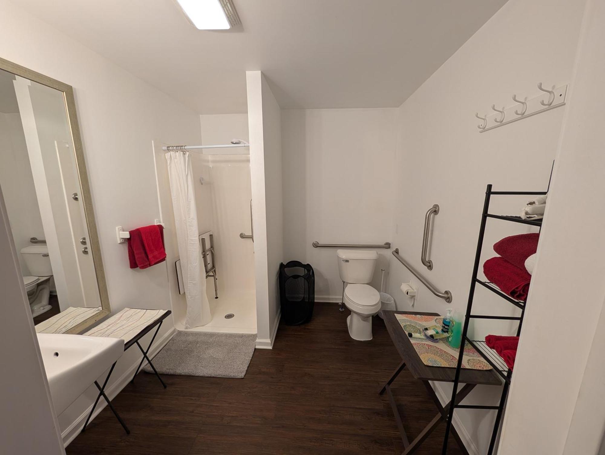 Hotel Apple And Cooperstown Area