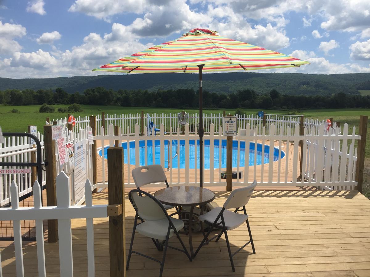 Apple And Cooperstown Area Hotel Milford